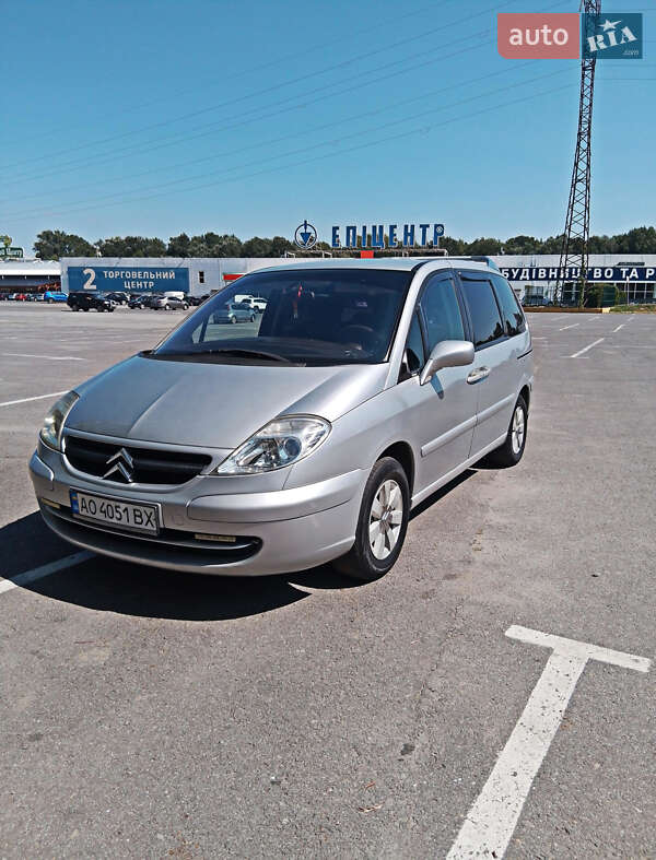 Минивэн Citroen C8 2004 в Ужгороде