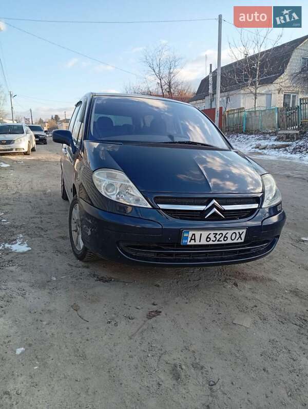 Минивэн Citroen C8 2005 в Мироновке