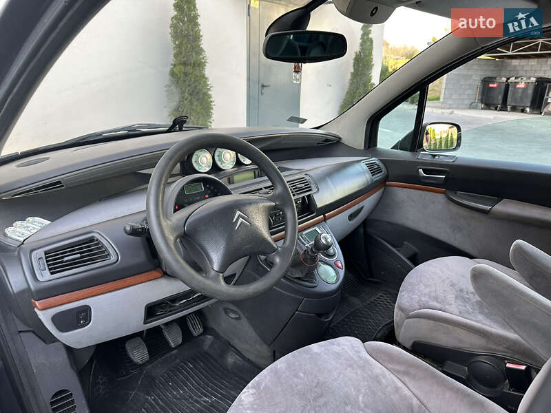 Мінівен Citroen C8 2003 в Рівному