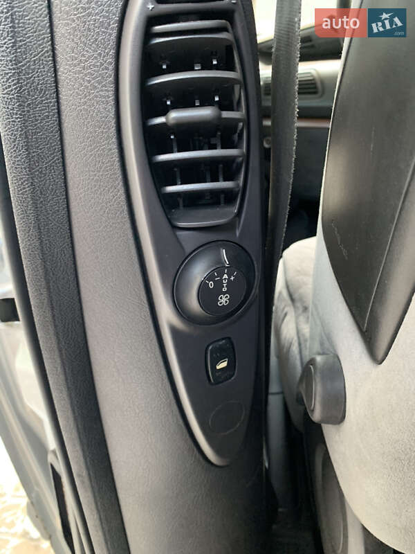 Мінівен Citroen C8 2006 в Тернополі фото 75 Мінівен Citroen C8 2006 в Тернополі