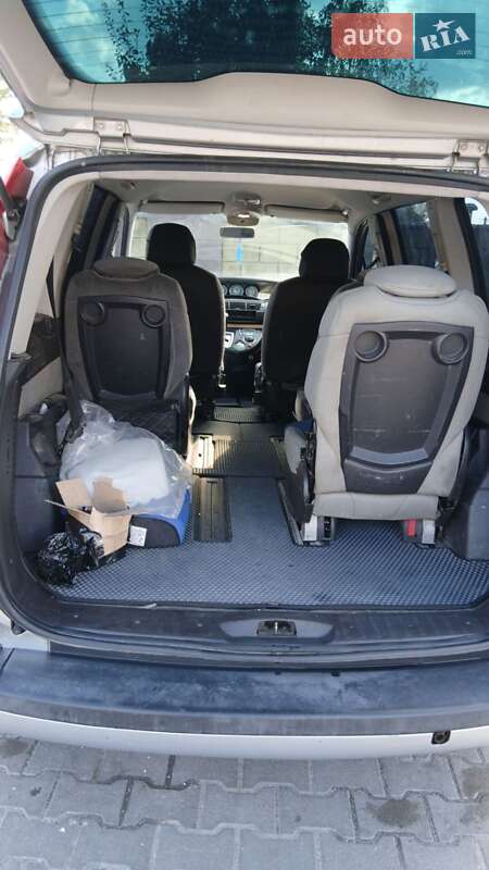 Минивэн Citroen C8 2005 в Дубно