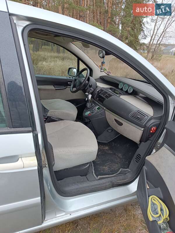 Минивэн Citroen C8 2003 в Харькове фото 6 Минивэн Citroen C8 2003 в Харькове