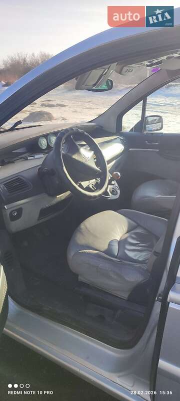 Минивэн Citroen C8 2002 в Звягеле