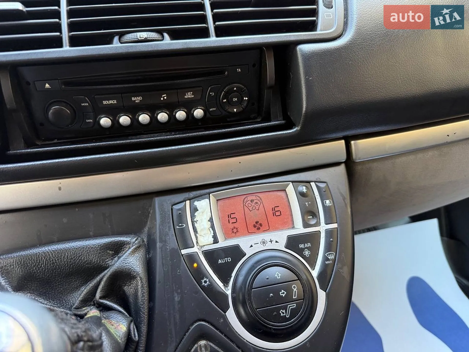 2013 Citroen C8 - мініатюра 27
