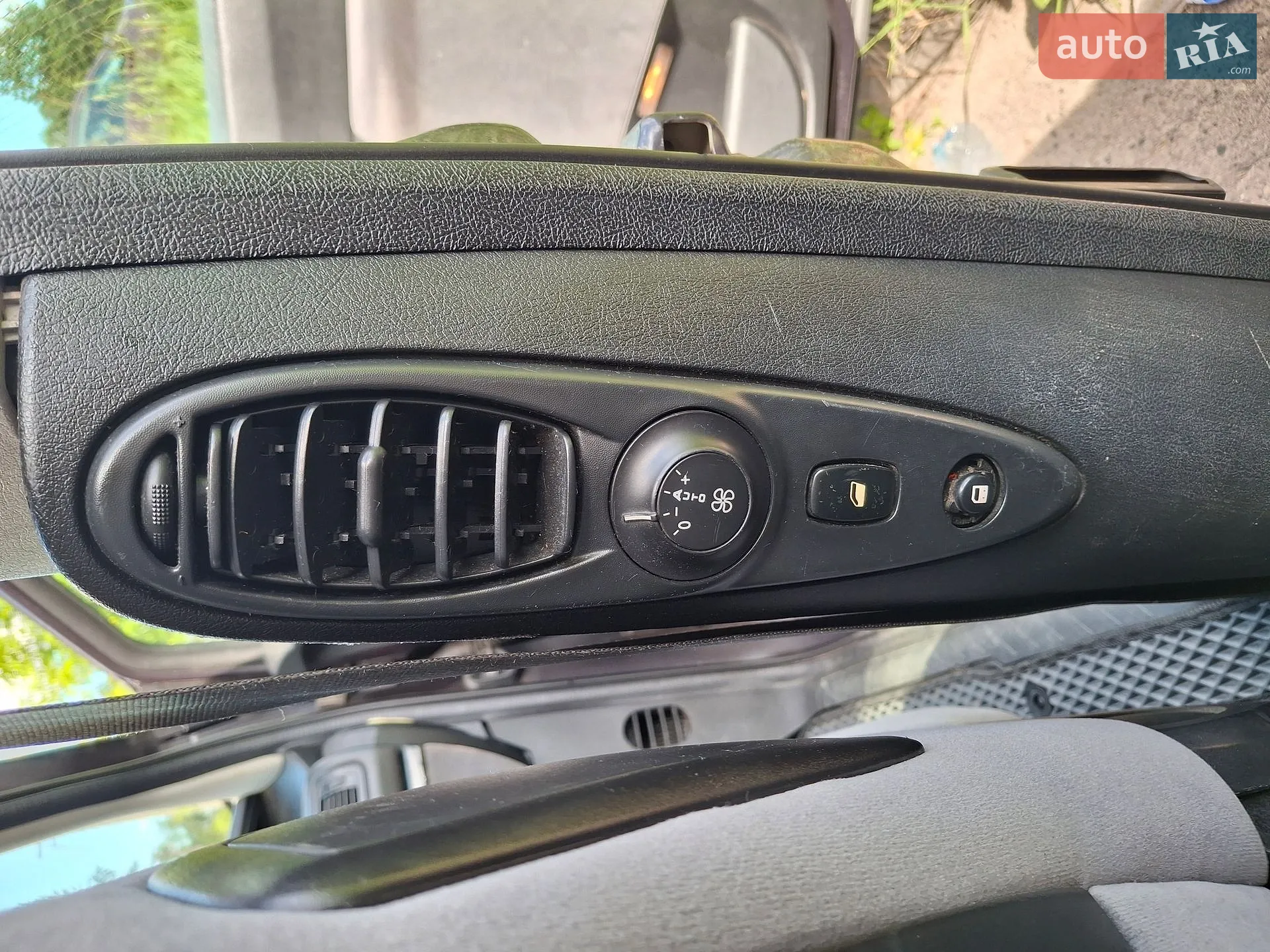 2010 Citroen C8 - мініатюра 25