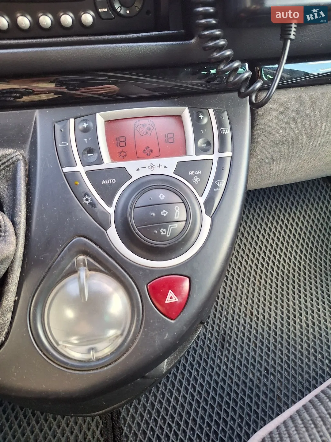 2010 Citroen C8 - мініатюра 26
