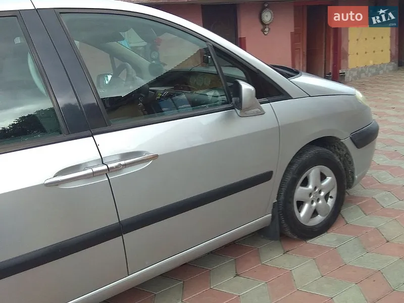 Citroen C8