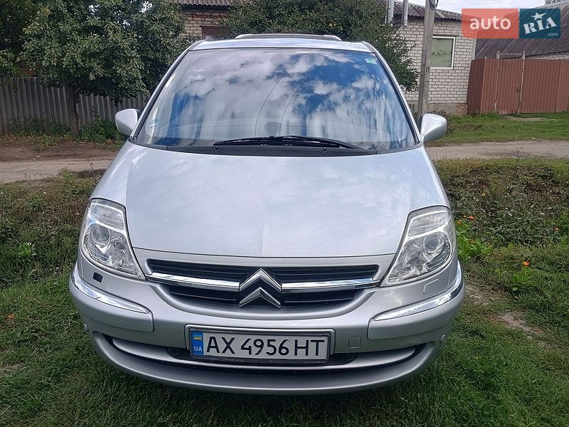 Citroen C8 2011
