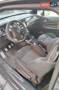 Хэтчбек Citroen DS3 2012 в 