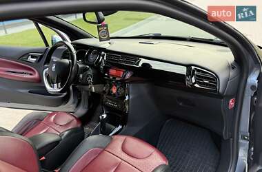 Кабриолет Citroen DS3 2010 в 