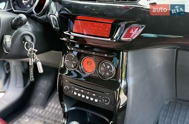 Кабриолет Citroen DS3 2010 в 