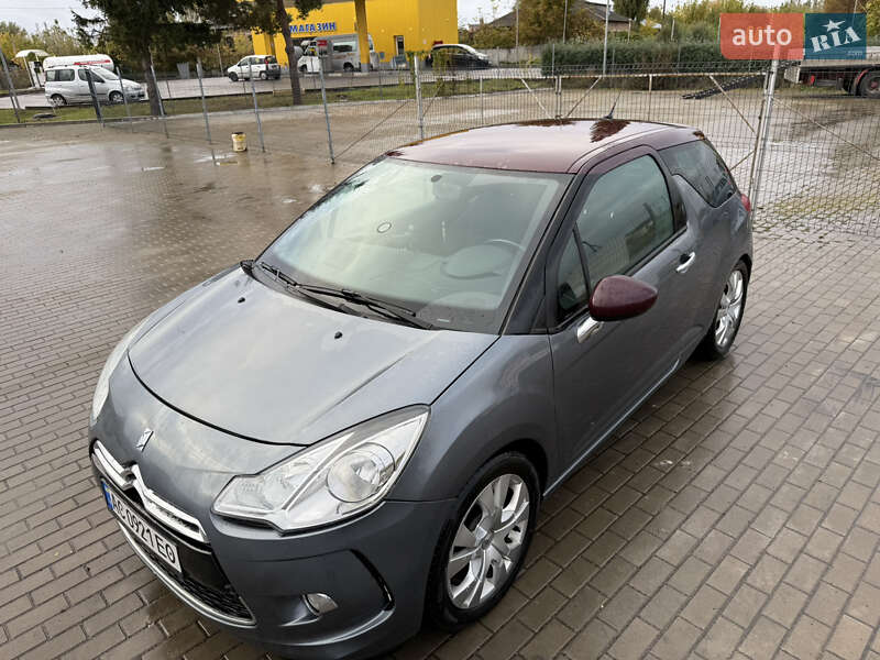 Хэтчбек Citroen DS3 2011 в Иваничах