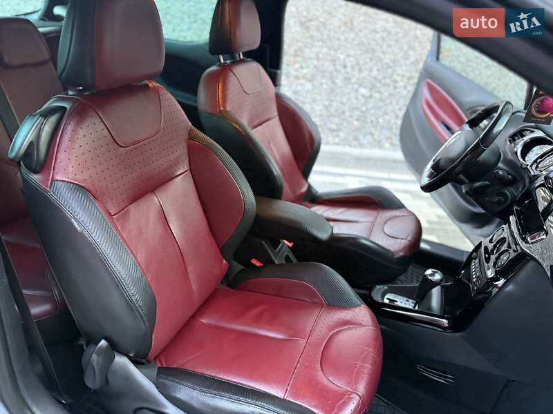 Хетчбек Citroen DS3 2010 в Львові фото 60 Хетчбек Citroen DS3 2010 в Львові