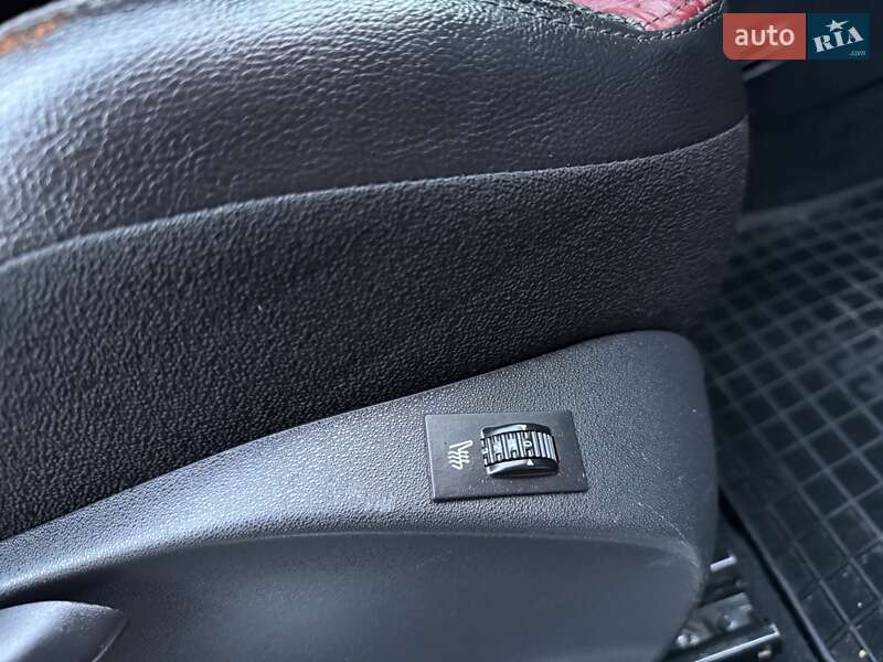 Хетчбек Citroen DS3 2010 в Львові фото 65 Хетчбек Citroen DS3 2010 в Львові