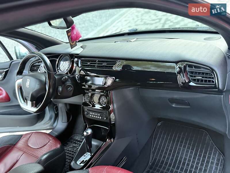 Хетчбек Citroen DS3 2010 в Львові