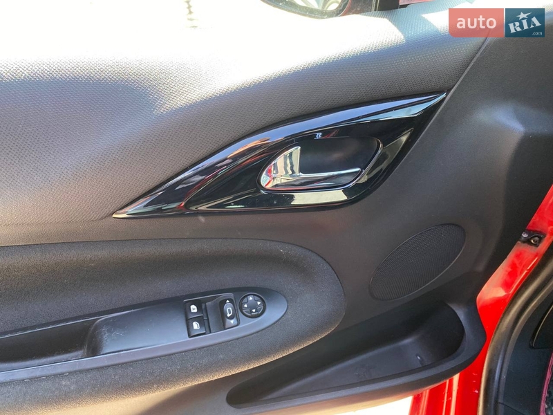 Хэтчбек Citroen DS3 2011 в Львове