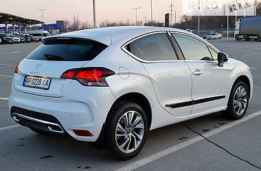 Хэтчбек Citroen DS4 2013 в Запорожье