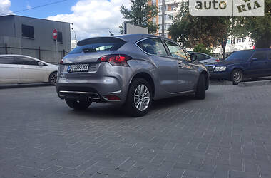 Хэтчбек Citroen DS4 2017 в Львове