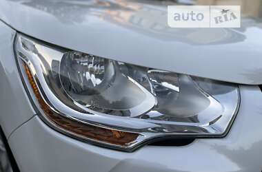 Хэтчбек Citroen DS4 2012 в 
