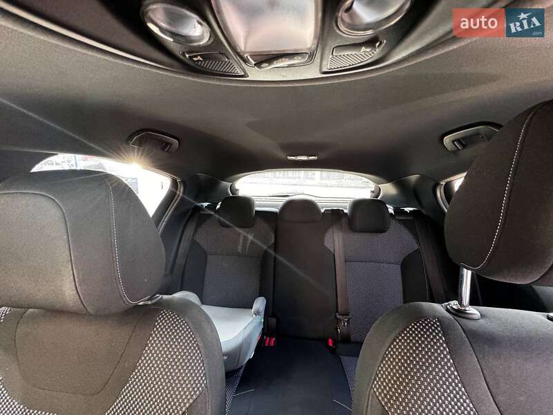 Хетчбек Citroen DS4 2016 в Борисполі