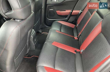 Хэтчбек Citroen DS4 2012 в 