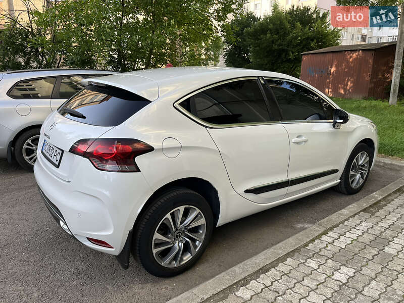 Хэтчбек Citroen DS4 2013 в Стрые