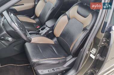 Хэтчбек Citroen DS4 2012 в 