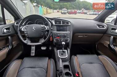 Хэтчбек Citroen DS4 2012 в 