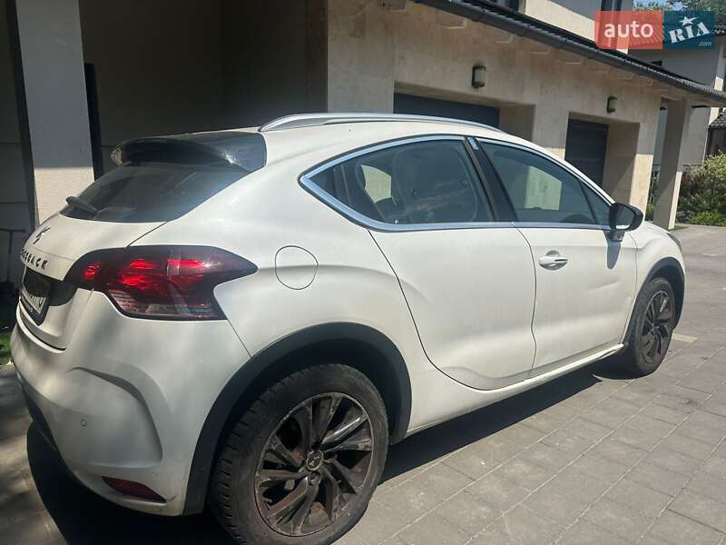 Хэтчбек Citroen DS4 2016 в Киеве