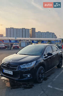 Хэтчбек Citroen DS4 2012 в Киеве