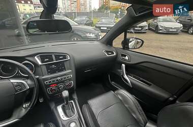 Хэтчбек Citroen DS4 2016 в 