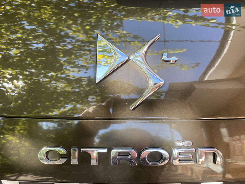 Хэтчбек Citroen DS4 2013 в Киеве