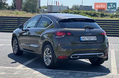 Хэтчбек Citroen DS4 2012 в 