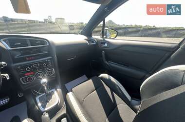 Хэтчбек Citroen DS4 2012 в 