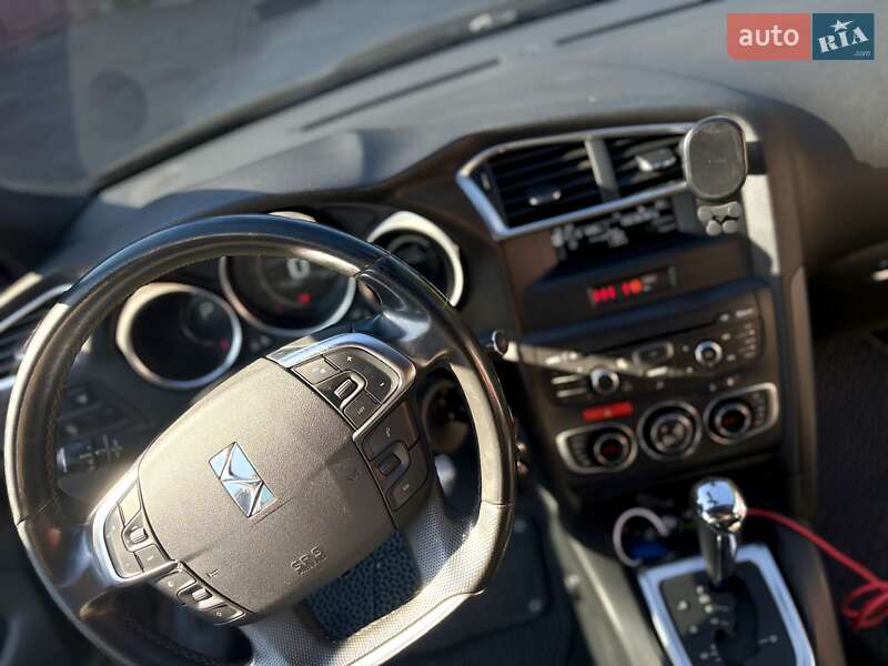 Хэтчбек Citroen DS4 2012 в Днепре