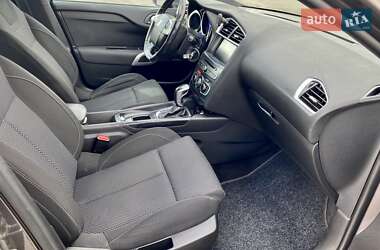 Хэтчбек Citroen DS4 2017 в 