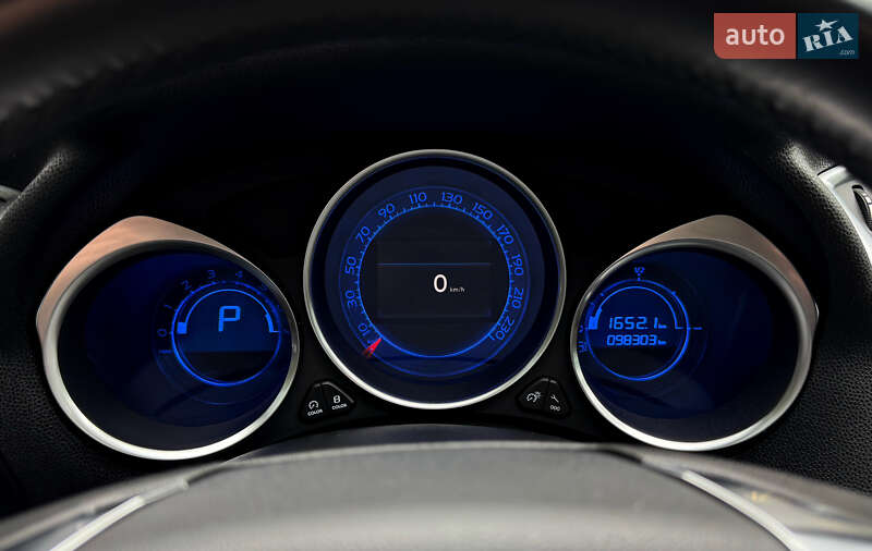 Хэтчбек Citroen DS4 2012 в Киеве фото 23 Хэтчбек Citroen DS4 2012 в Киеве