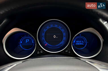 Хэтчбек Citroen DS4 2012 в 