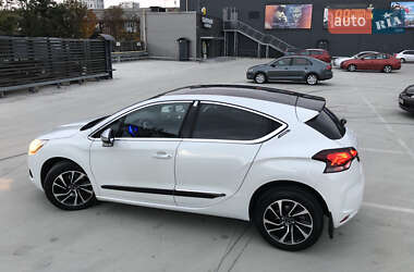 Хетчбек Citroen DS4 2014 в  фото 16 Хетчбек Citroen DS4 2014 в