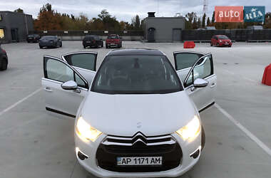Хетчбек Citroen DS4 2014 в  фото 40 Хетчбек Citroen DS4 2014 в