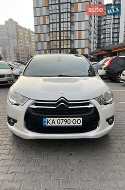 Хэтчбек Citroen DS4 2012 в Вишневом