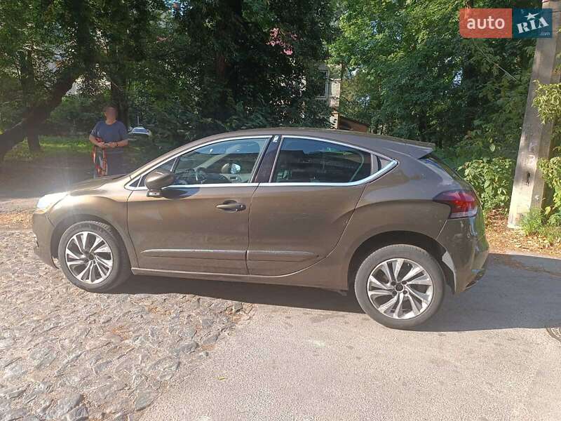 Citroen DS4 2013