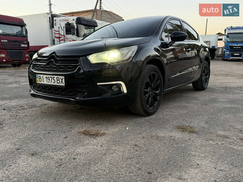 Хэтчбек Citroen DS4 2012 в Полтаве