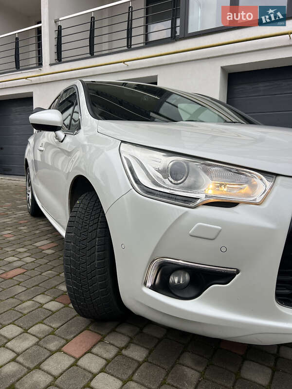 Хэтчбек Citroen DS4 2013 в Львове