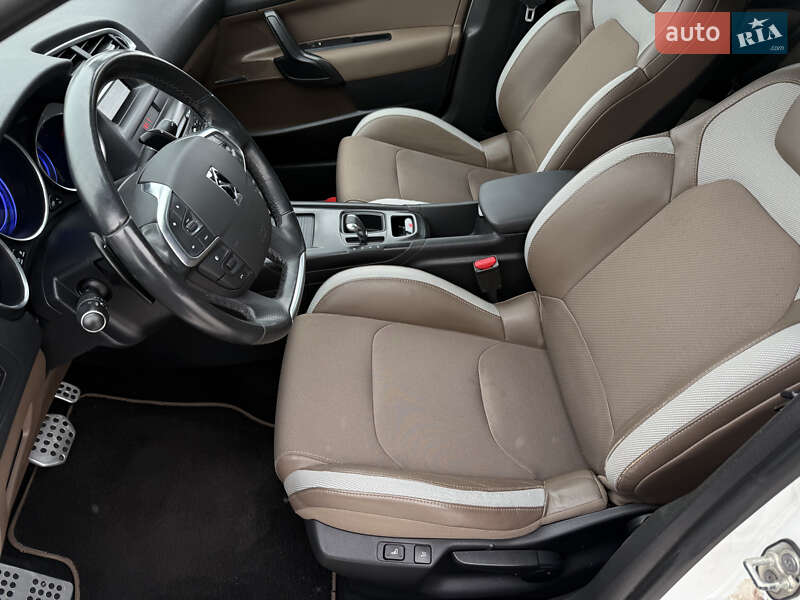 Хетчбек Citroen DS4 2012 в Стрию