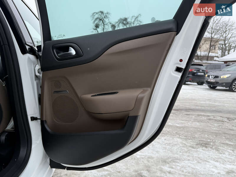 Хетчбек Citroen DS4 2012 в Стрию