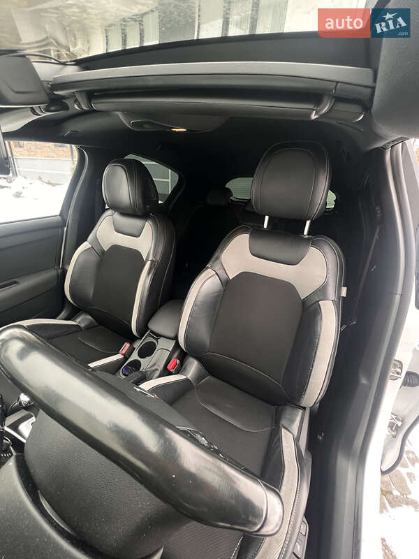 Хэтчбек Citroen DS4 2013 в Львове