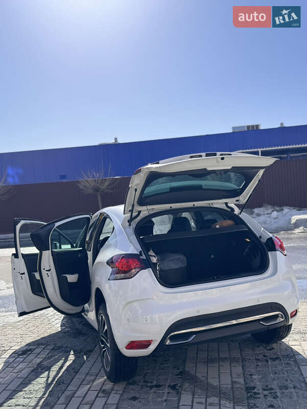 Хетчбек Citroen DS4 2013 в Умані фото 5 Хетчбек Citroen DS4 2013 в Умані