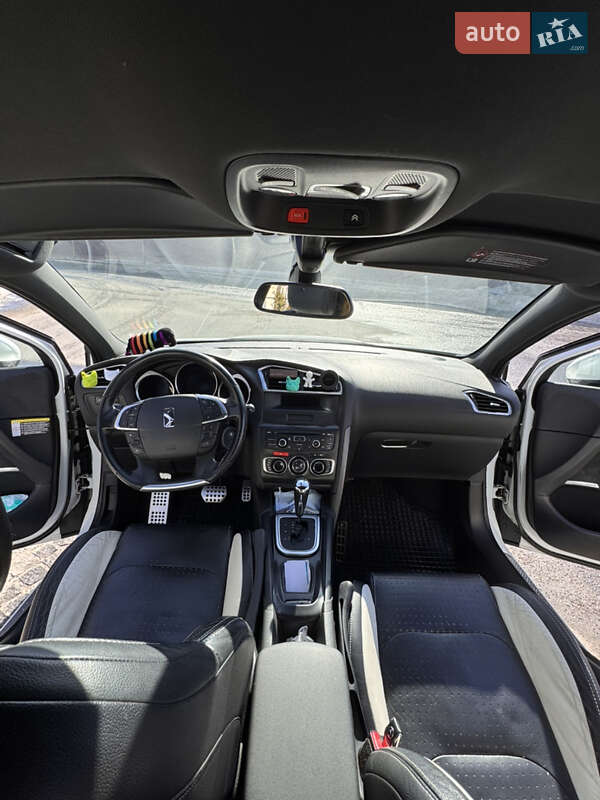 Хетчбек Citroen DS4 2013 в Умані фото 15 Хетчбек Citroen DS4 2013 в Умані