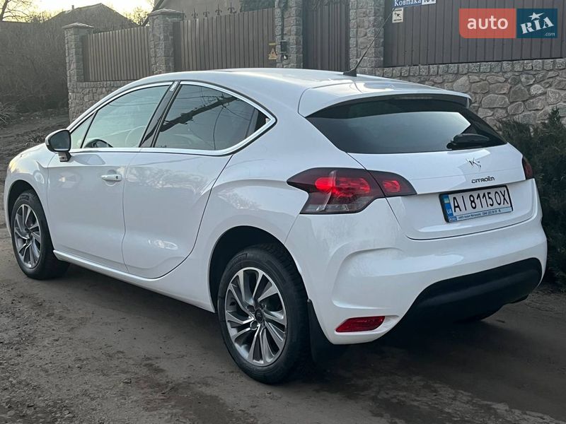 Хэтчбек Citroen DS4 2013 в Первомайске